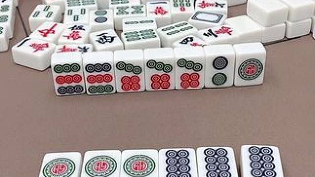 #富豪麻将  #打麻将 #麻将麻将抖起来 #小麻将解心宽