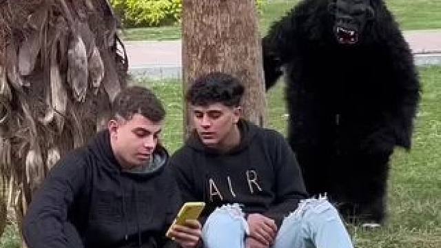 隐蔽拍#搞笑视频