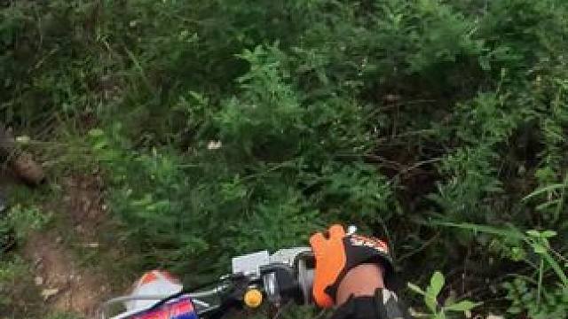 #越野有风险玩车需谨慎 #第一视角 #越野摩托车爱好者 #爱越野爱生活 #林道穿越 林道好玩 