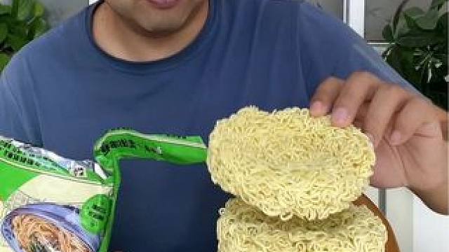 #揭秘 #打假 #试吃 #葱油拌面