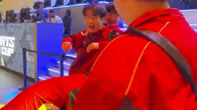 无畏一款任人宰割的小玩偶