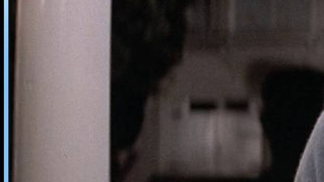 男孩发现家里的女保姆竟然是男的，而且还是自己父亲《窈窕奶爸》 #电影解说