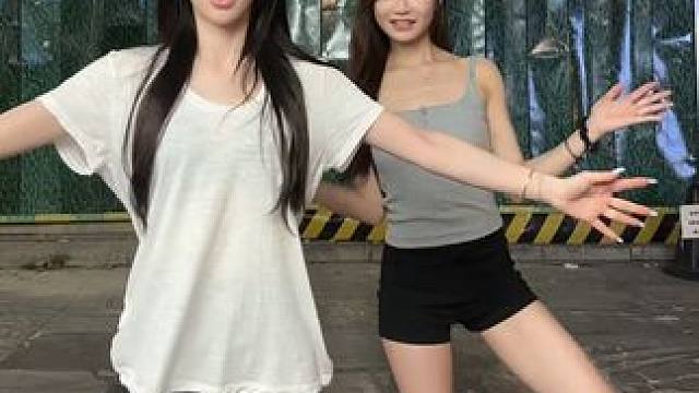 …狗跟人跑了…