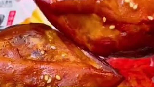 乡巴佬大鸭腿#零食推荐 #卤味熟食 #开袋即食