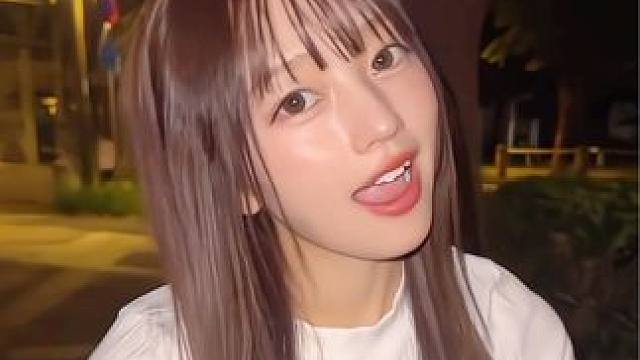 #日本女生 #男友视角 #看好别眨眼 #和我对视会脸红吗 #脸红 继续给王子们拍这个，不能停！