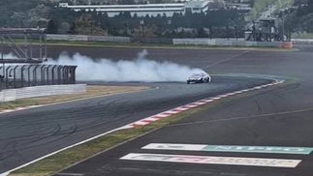 再不疯狂我们就老了#赛车 #速度与激情 #极限运动