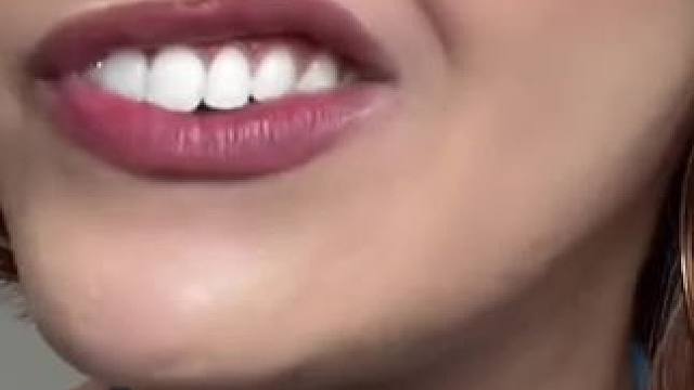 30秒拯救大黄牙！牙齿也有素颜霜了！调色原理逆袭大黄牙！非永久性的哦！#牙膏推荐 #牙齿美白 #牙黄