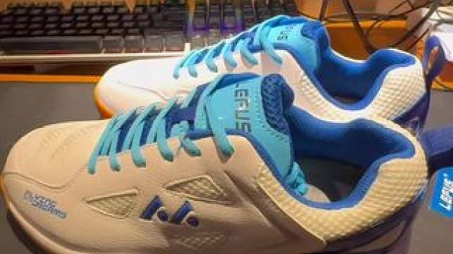 羽球人必备雷弗斯羽球鞋#羽毛球 #羽毛球鞋 #雷弗斯羽毛球鞋