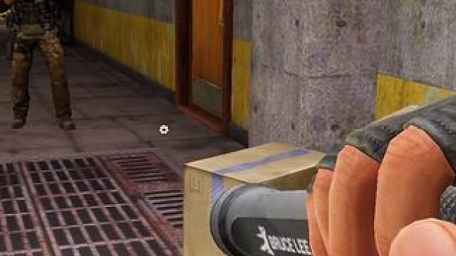 不好意思，已经形成肌肉记忆了 #暗区玩梗 #暗区突围 #战术博弈射击手游 #下饭操作