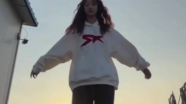 哄了自己一个小时终于上来拍了#chkchkboom #straykids #翻跳