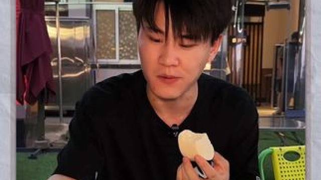 100块钱6个菜的套餐，坐在小院里吹着晚饭，喝着小酒，惬意！ #省饭课代表 #好好吃饭好好生活 #用