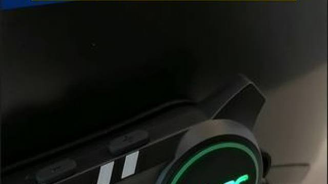 头盔蓝牙耳机怎么选？ 如果只是单纯接打电话喜欢听歌，且对音质有要求，又不想多花钱的摩友，不防来看看这