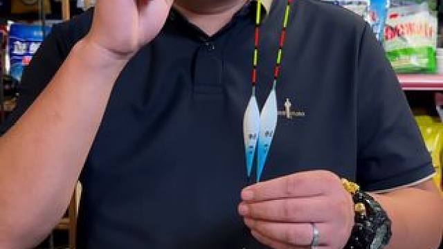 鲢鳙双浮大物漂 这是一款专为抽鲢鳙设计的双浮浮漂，可以轻松解决饵料大小不一致后漂相不稳定的情况。#抽
