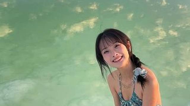 这么好听的歌 翻遍相册也要找张照片来配他#live实况#王俊凯