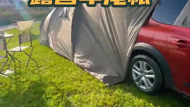 8.9上海房车展：suv＋车尾帐，空间魔术,露营也能享受舒适与便利