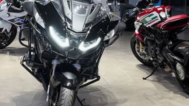 摩托中的迈巴赫 摩托中的迈巴赫#机车 #摩托车 #宝马1250rt