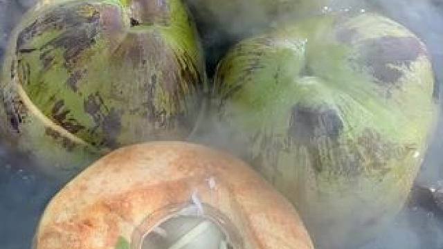 海鸭 #我的乡村生活 #东南亚八面佛 #原始美味 #农村生活