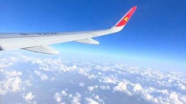 这是去哪里 #飞机上的美景 #带你去看晴空万里