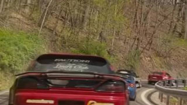 弯道快才是真的快#弯道快才是真的快 #速度与激情 #可以狂飙但不能乱飙