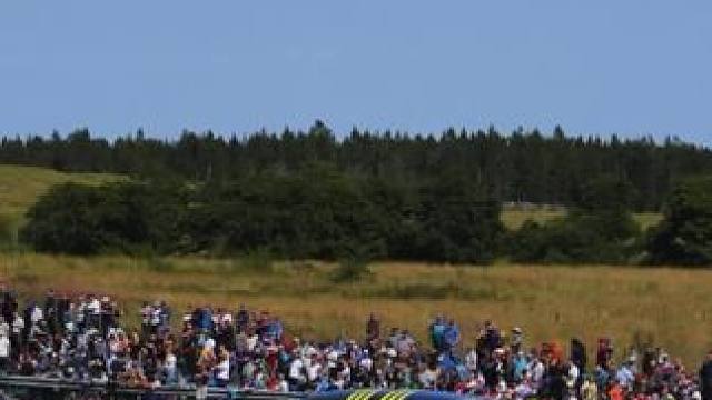 这货是不是飞大了？BTCC英国房车锦标赛#专业车手 #弯道快才是真的快 #比赛现场 #冠军之路 #赛