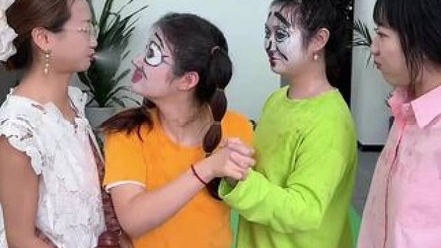 憋笑挑战，哈哈好玩 #办公室游戏 #真会玩系列 #憋笑挑战