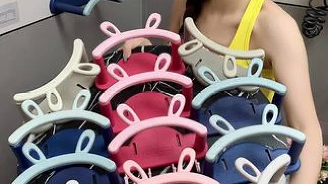 #兔耳脸盆架  可以收纳多个脸盆，家里的鞋刷都可以挂上去，还不占空间#免打孔  #小兔脸盆置物架