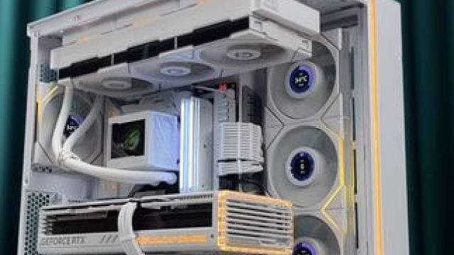 亲爱的朋友，你成功买到自己心心念念的心仪主机了吗？ #装机 #电子产品 #机箱 #组装电脑 #水冷电