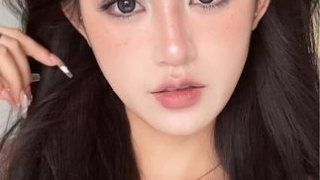 玩一下适合日常的色彩感 #妆容教程 #美妆模范生 #一眼万年丹霞妆