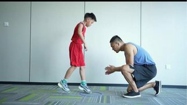 打卡夏日亲子运动，唤醒多巴胺#江博士健康鞋 #亲子互动