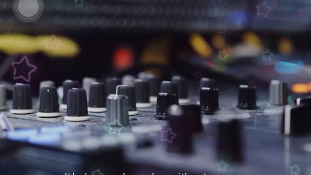 给宝宝们献唱一首