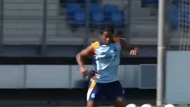 记住他现在的身体形态 看看平图斯能给他改造成啥样