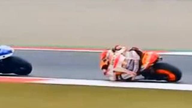 #motogp #摩托车比赛 #滑胎过弯 #93号马奎斯 #大神控车