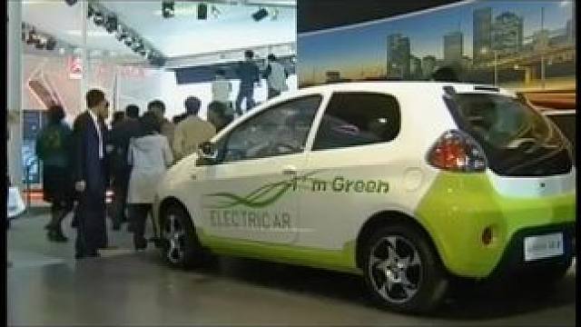 昨天去了青岛国际会展中心的车展，看到了好多新款车，真是太帅了！#打卡景点 #支持本地 #休闲娱乐来一