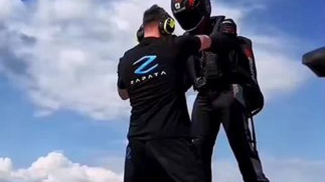 #喷气式飞机，1