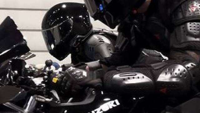 奉劝各位姐妹，千万别谈机车男，一说去加油就没影，没几个小时别想他回来#铃木gsx250r #机车 #