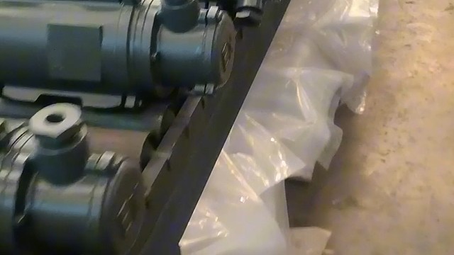 生活就是不断突破自我的过程，我们努力向上。