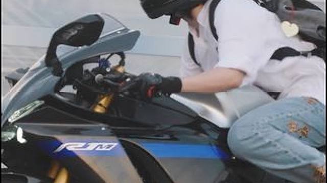 趁年轻多出去跑跑，以后送外卖还熟路。#机车