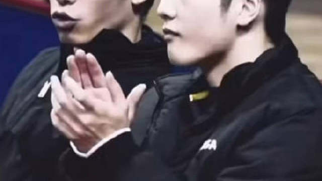 喜欢他们的人比较多吧，一直讨 论一直有热 度，为国争光 真的很棒