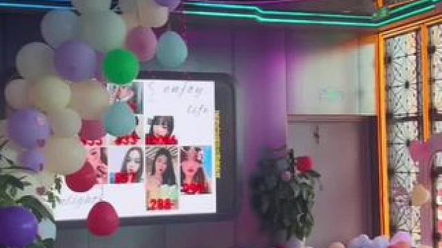 清馨俪人足浴店，团购活动火热进行中，89.9元可以享受60分钟浴足，小吃水果，简餐随便吃，一边k歌一