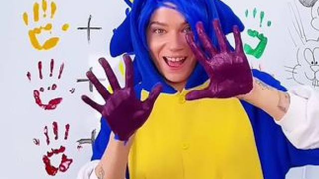 用手掌玩转数学测试，结局让人万万想不到！ #看一遍笑一遍 #这操作都看傻了 #哈哈哈哈娱乐一下 #哈