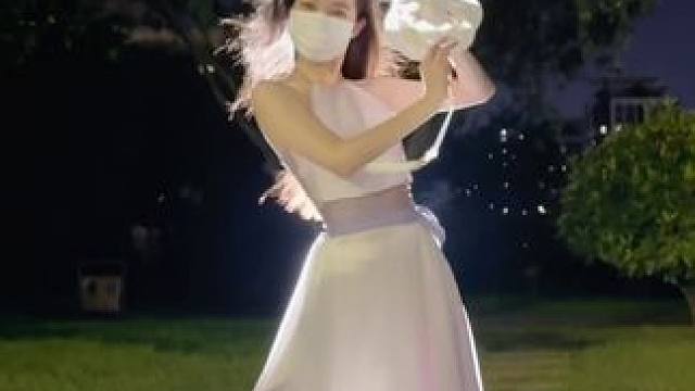 小曲一响，老朱登场#古典舞 #国风 #此去半生大明不妙曲