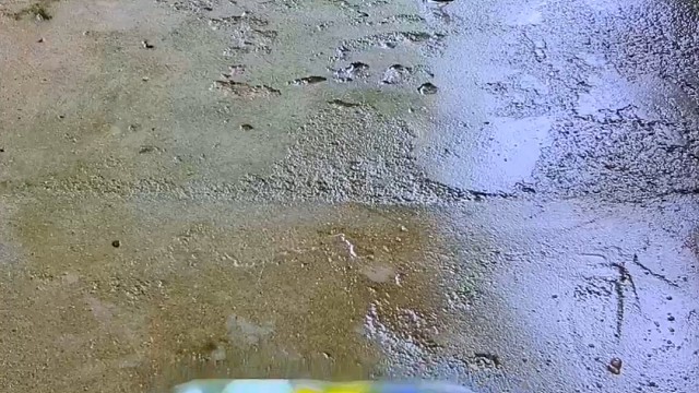 楼梯滚瓶子爆破解压时刻