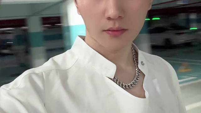 190的学长快回校了，能不能艾特你好闺蜜欢迎我 #西师 #西师日常 #这一次我一定要赢