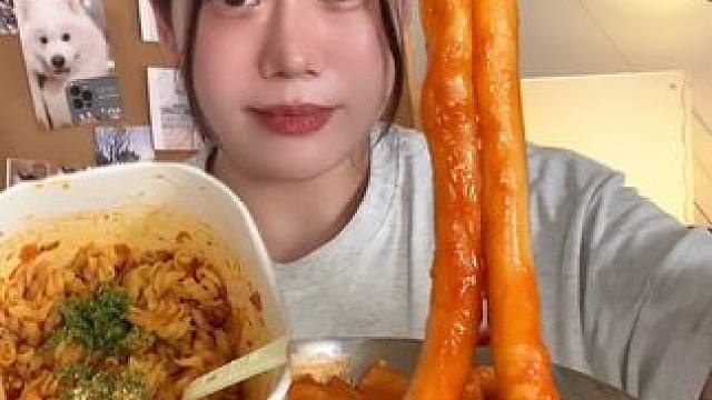 大馋丫头又搜lo出一些很火的速食 #吃货日常 #零食推荐 #速食美食 #灵魂宵夜 #速食美食