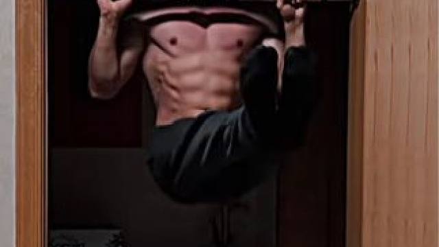 调节到60kg 每天左右手各做400下#格斗 #拳击 #自律