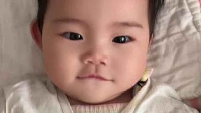 手残党尽力了 哈哈哈哈哈#好喜欢我的崽 #人类幼崽