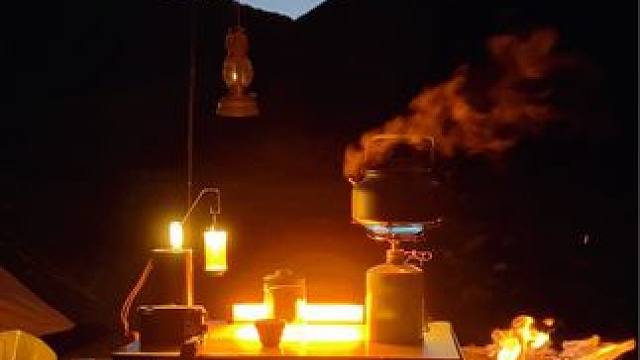 天气，味道，歌曲皆是时光机。#露营 #惬意时光 #人间烟火 #青海