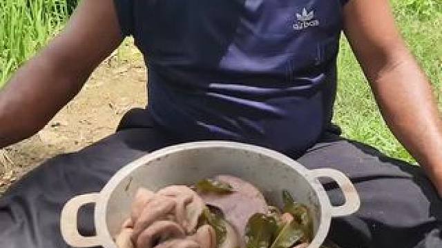 水煮猪肝 #猪肝做法 #东南亚八面佛 #东南亚美食