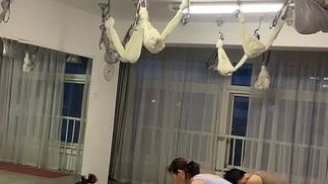 60分钟《波速球小班课-核心塑型》让你5分钟看完，喜欢记得点赞收藏哦，喜欢口令讲解版的亲们，下方评论