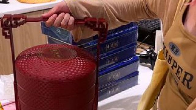 杏花楼几十年的老品牌了，超级适合送人，马上端午了可以多囤点代金券免得花冤枉钱#杏花楼#月饼礼盒#中秋